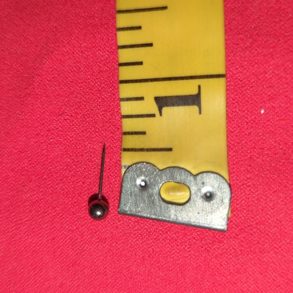 Metallic 1/8" Push Pins - Picture 7 of 10